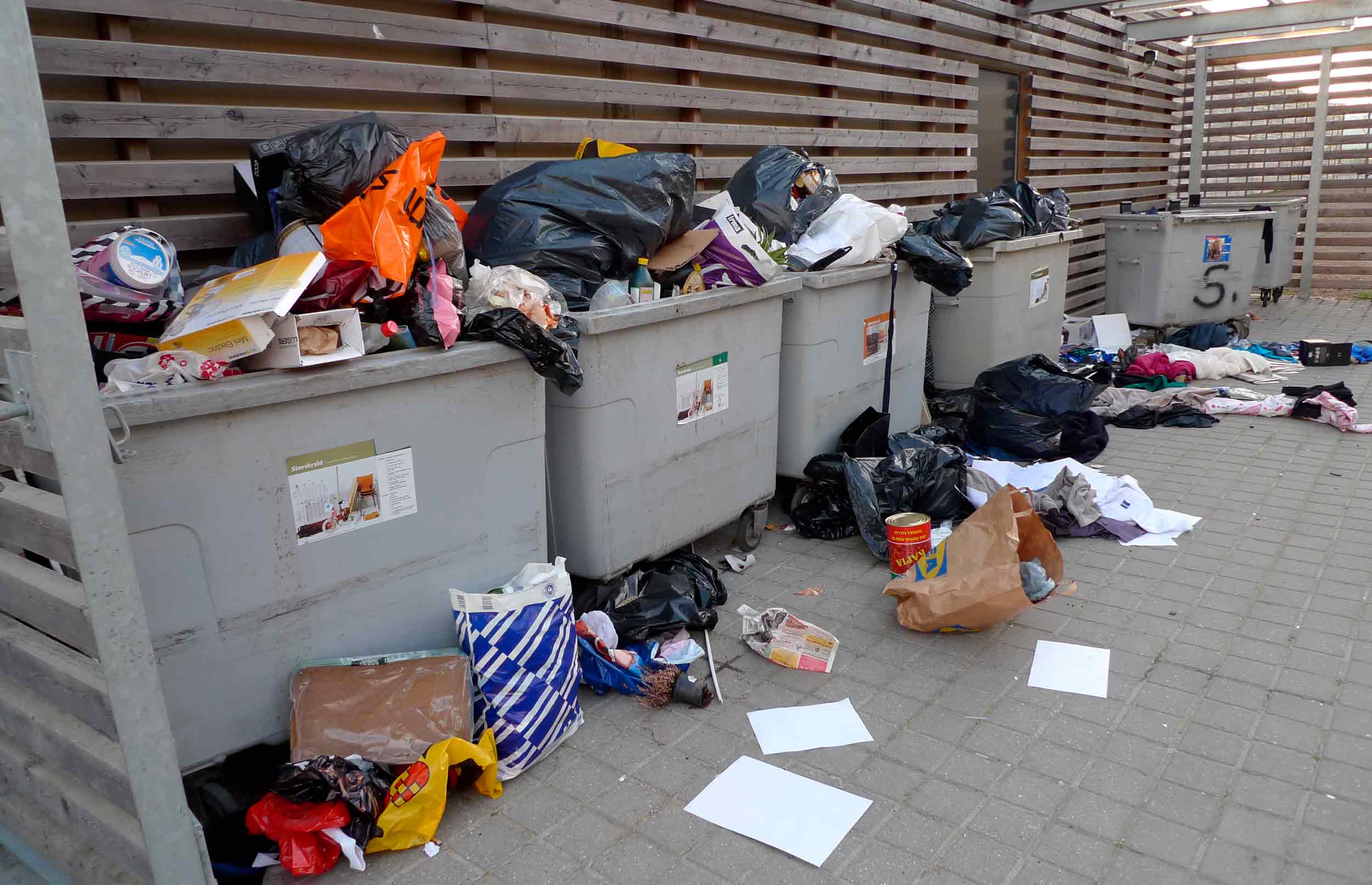 Kommuner tager kampen op mod enorme mængder affald