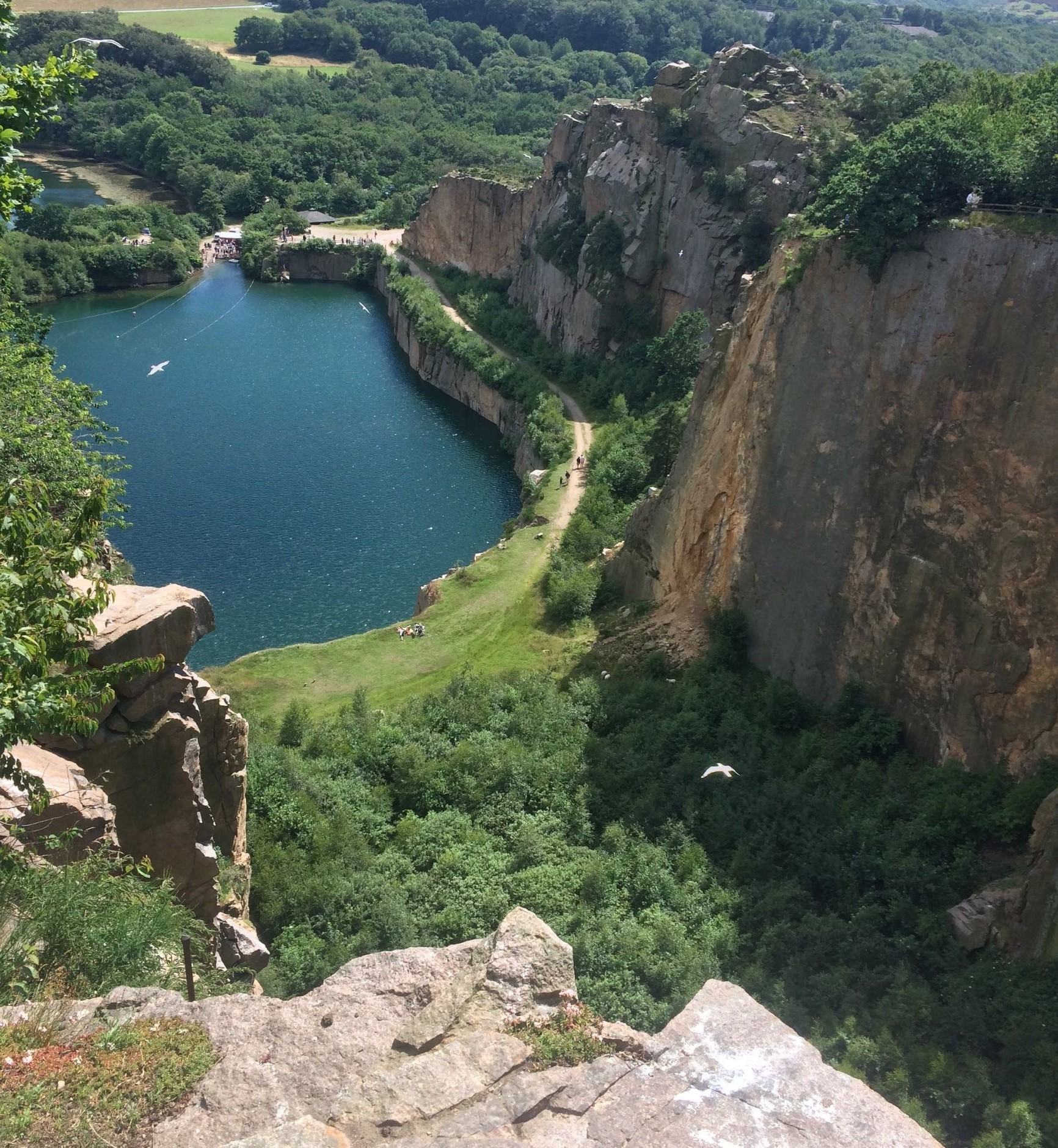 14. Opalsøen: Smuk som en ædelsten