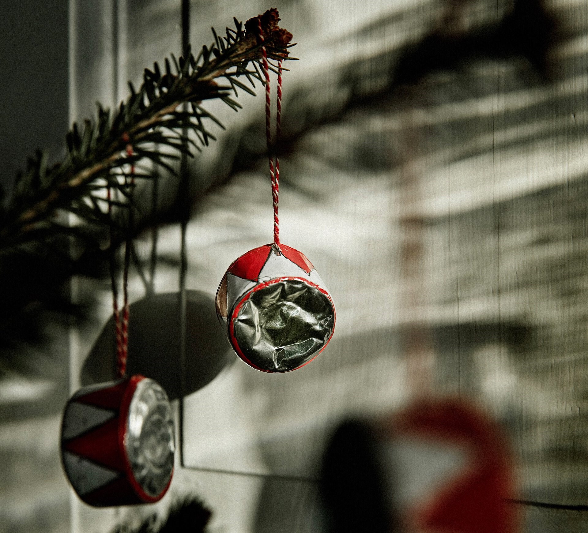 Bæredygtig jul: 4 idéer til smukt julepynt lavet af affald