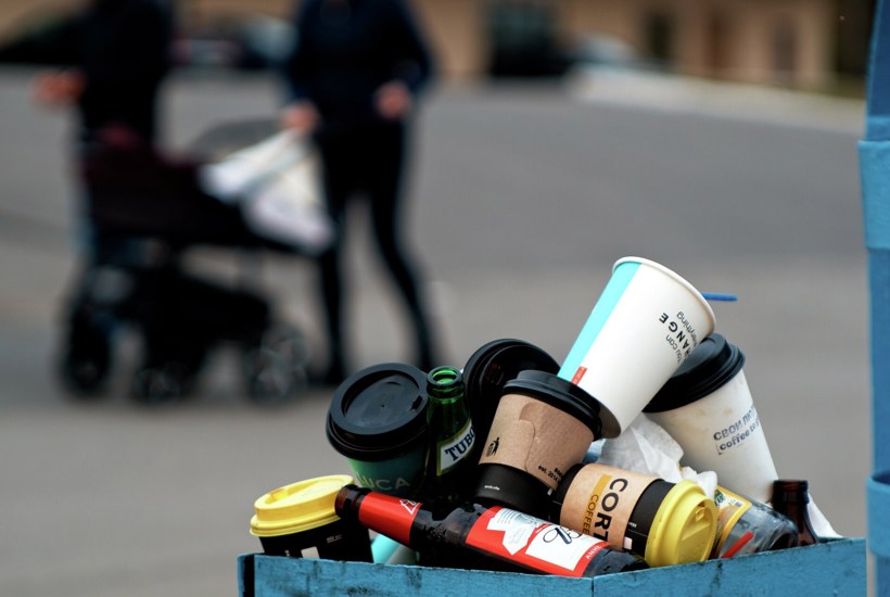 Vi laver for meget affald - men du kan være med i kampen