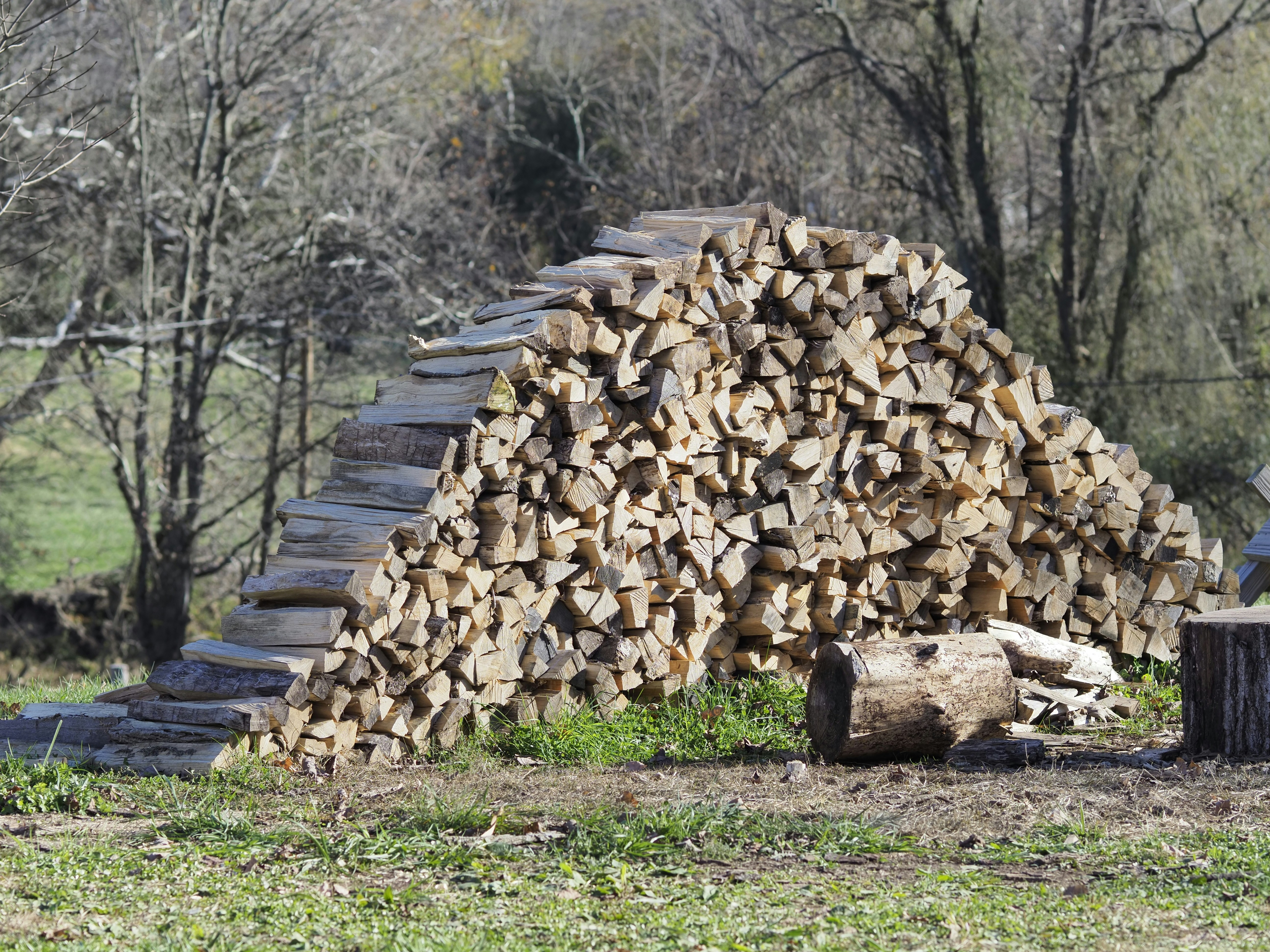 2) Lav en brændestabel